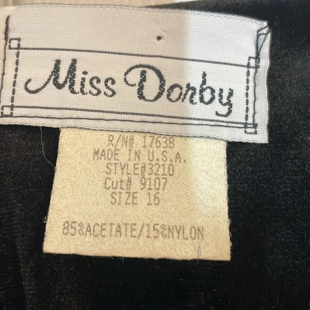 Miss Dorby Velvet Dress White Satin Collar, 16